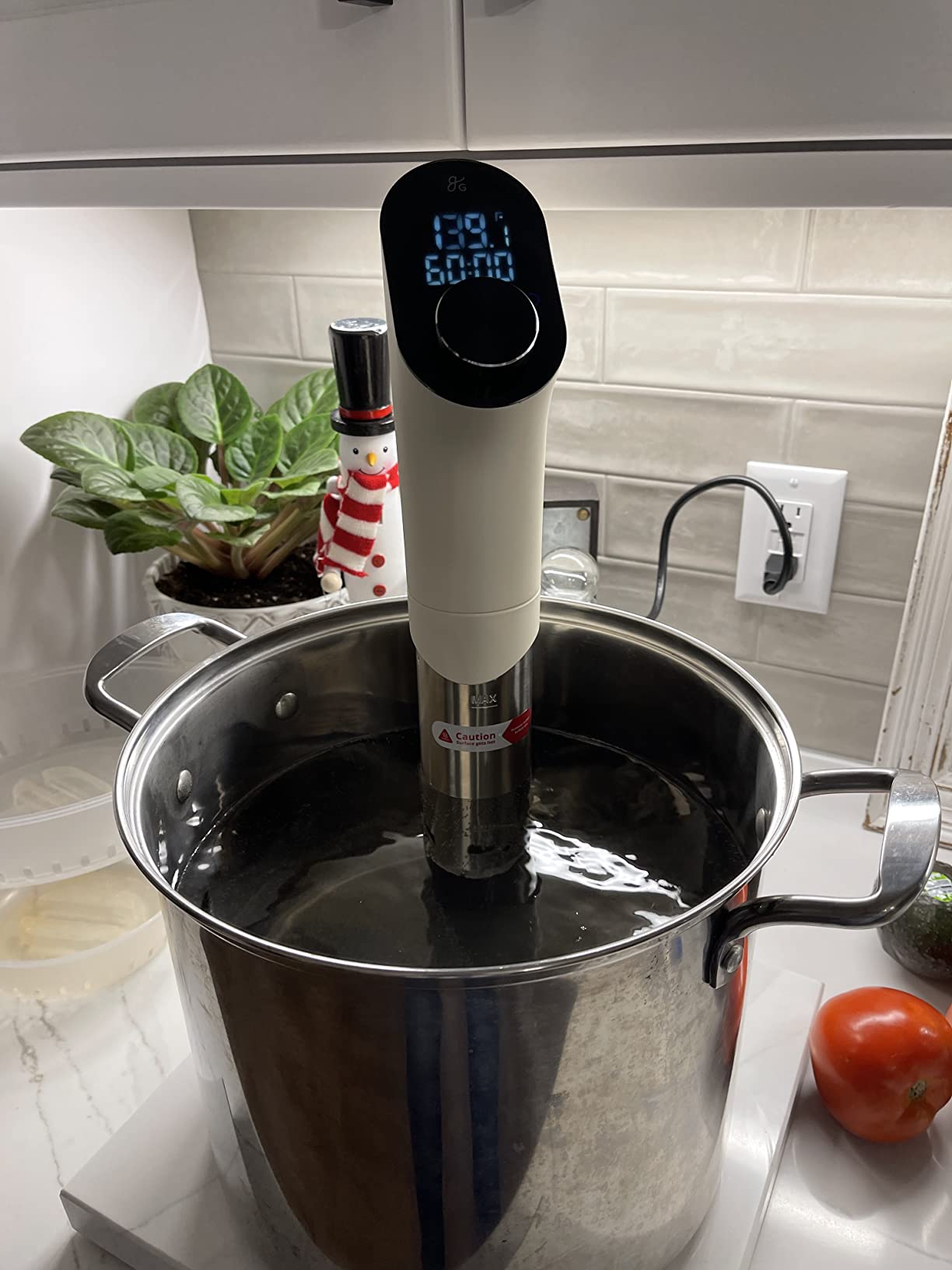 Greater Goods Sous Vide Cooker, 1100W, No App or WiFi Needed (Onyx Black) customer photo 1