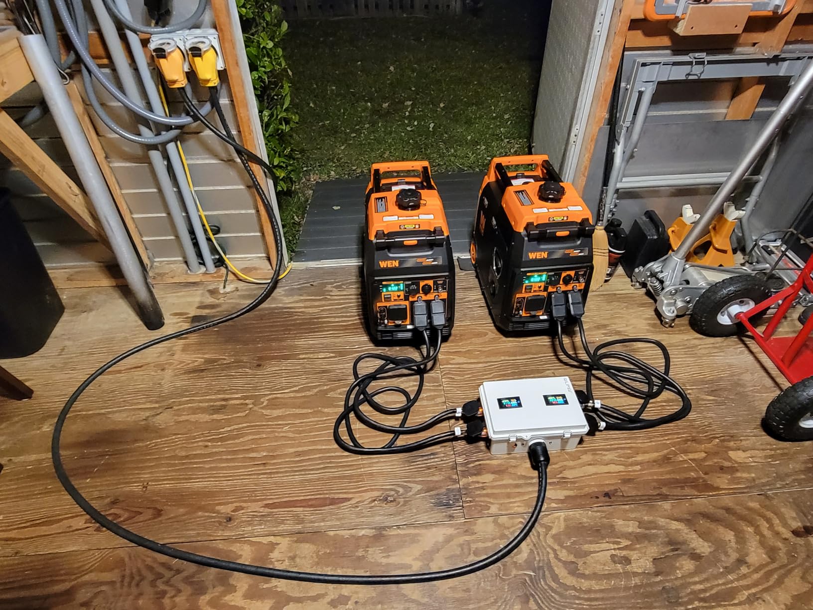 WEN Quiet and Lightweight 4800-Watt RV-Ready Portable Inverter Generator with Fuel Shut Off (56477i) customer photo 2