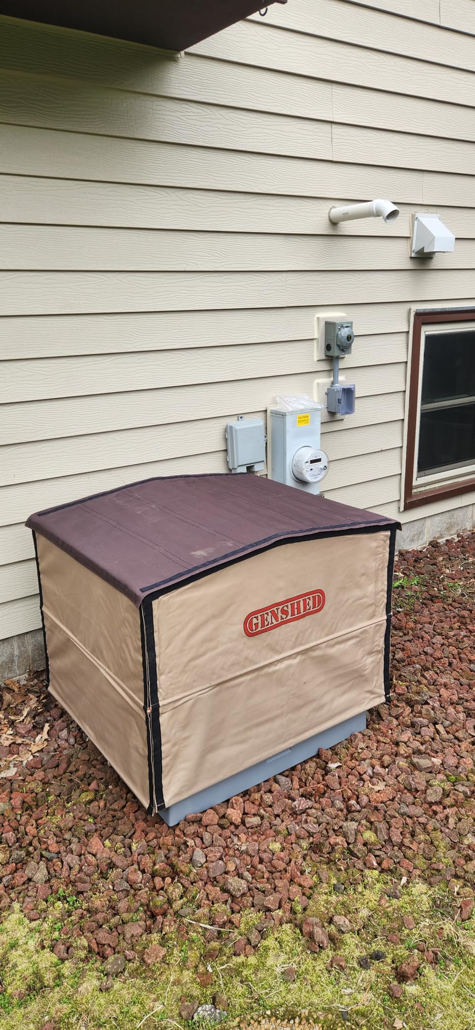 Generator Shed For Storing & Running Generator Outdoor - Combining Generator Covers While Running & Generator Covers for Outside Storage into one (GCL) customer photo 1