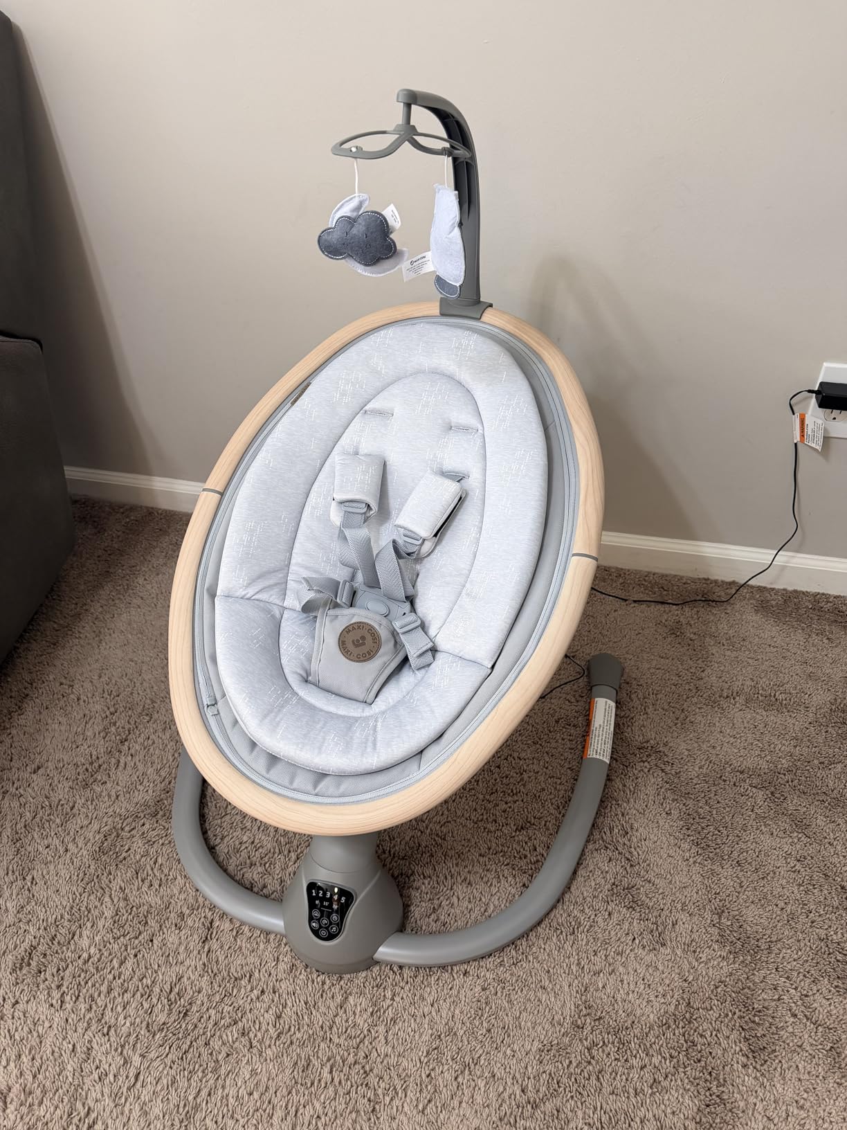Maxi-Cosi Cassia Smart Baby Swing for Infants, Portable, Foldable Infant Swing with Music, 360 Rotation, 5 Speeds, 12 Melodies, EcoCare Fabric, Auto Motion Sensor, 2 Reclines, Classic Oat customer photo 1