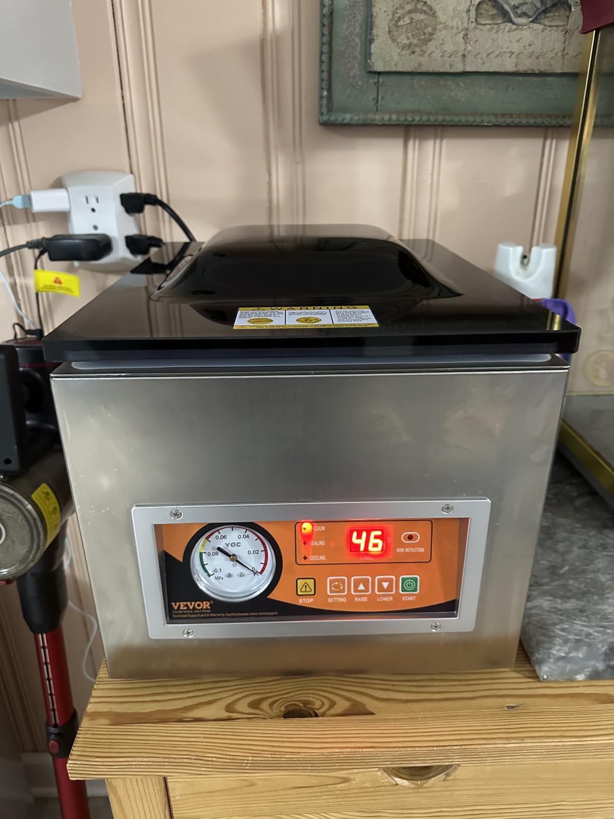 VEVOR Chamber Vacuum Sealer, 260W Sealing Power, Vacuum Packing Machine for Wet Foods, Meats, Marinades and More, Compact Size with 10.2 in Sealing Length, Applied in Home Kitchen | Stainless Steel customer photo 2