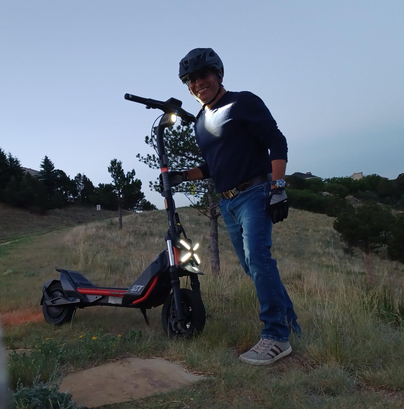 Segway ZT3 Pro Electric Scooter, Up to 24.9 MPH, 43.5-Mile Range | 1600W peak motor, dual suspension, Flash Charge, off-road design for adults, and UL 2272 and UL 2271 certification customer photo 1