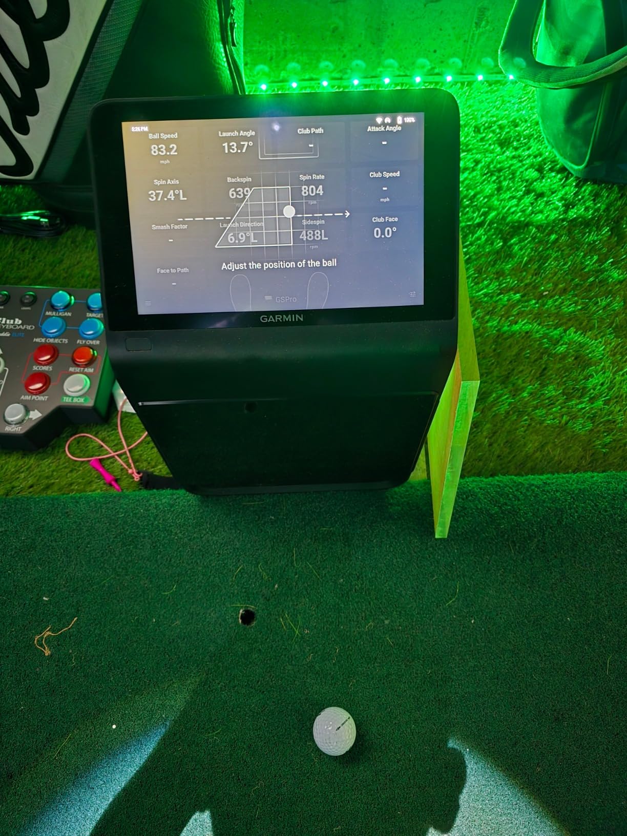 Garmin Approach R50, Premium Golf Launch Monitor & Simulator | Colorful 10