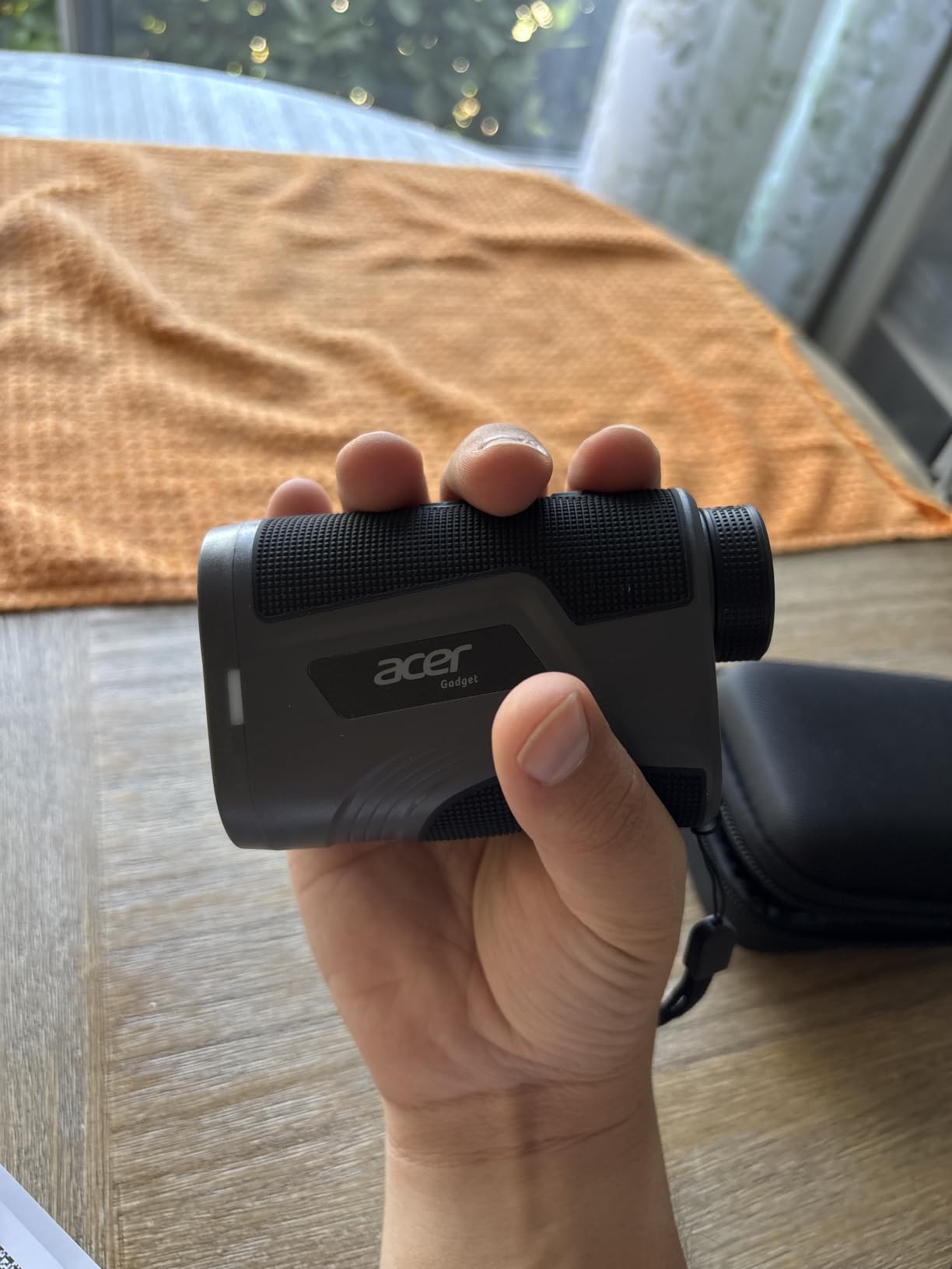 Acer Gadget Golf Rangefinder with Slope On/Off, 800/1200Yards, Golf Gifts | 6X Magnification with Flag Pole Locking Vibration, Rechargeable Battery with Magnetic Stripe, Golf Accessories for Men customer photo 1