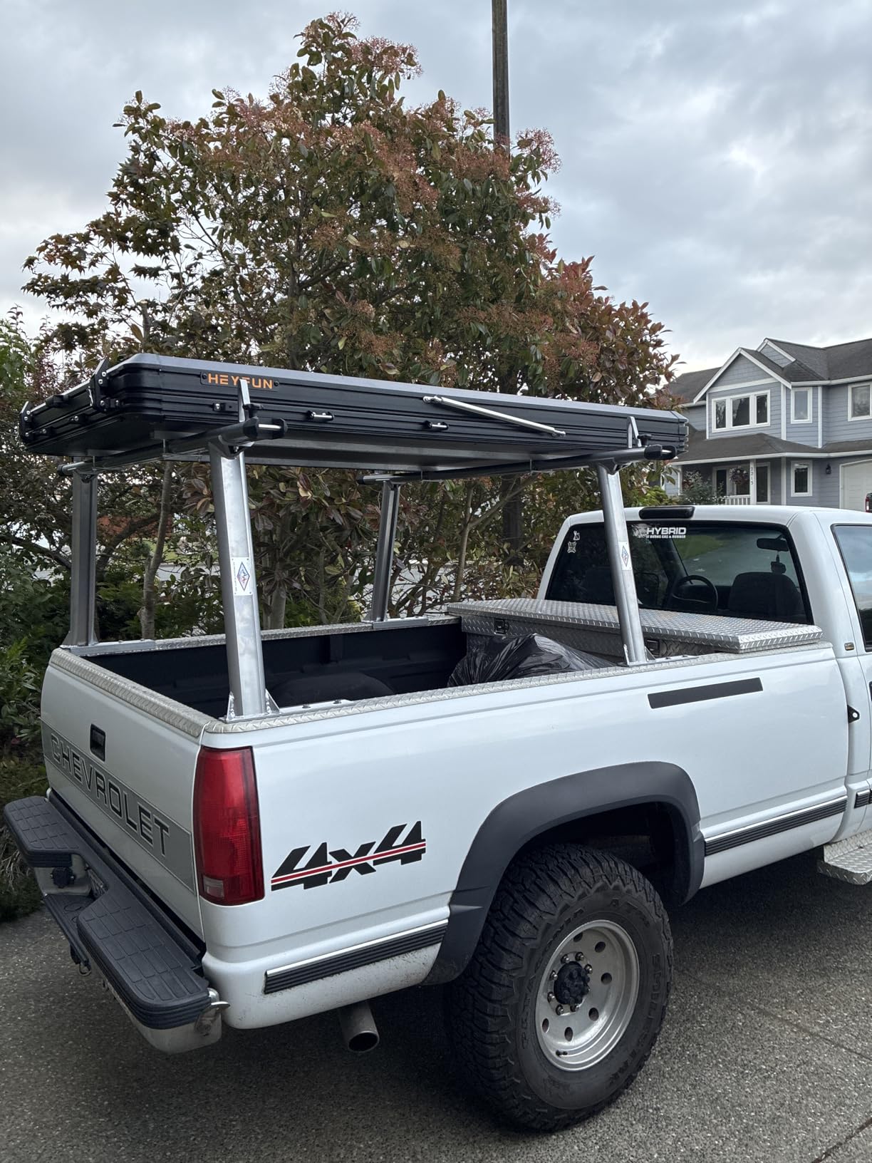 Adventurer Pro Rooftop Tent Hard Shell, 2-3 Person Aluminum Roof Top Tent | Detachable Side Awning&Built-in LED Light Strip, Compatible with Truck Jeep SUV Van&Trailer, Pop Up for 4-Season Camping customer photo 1