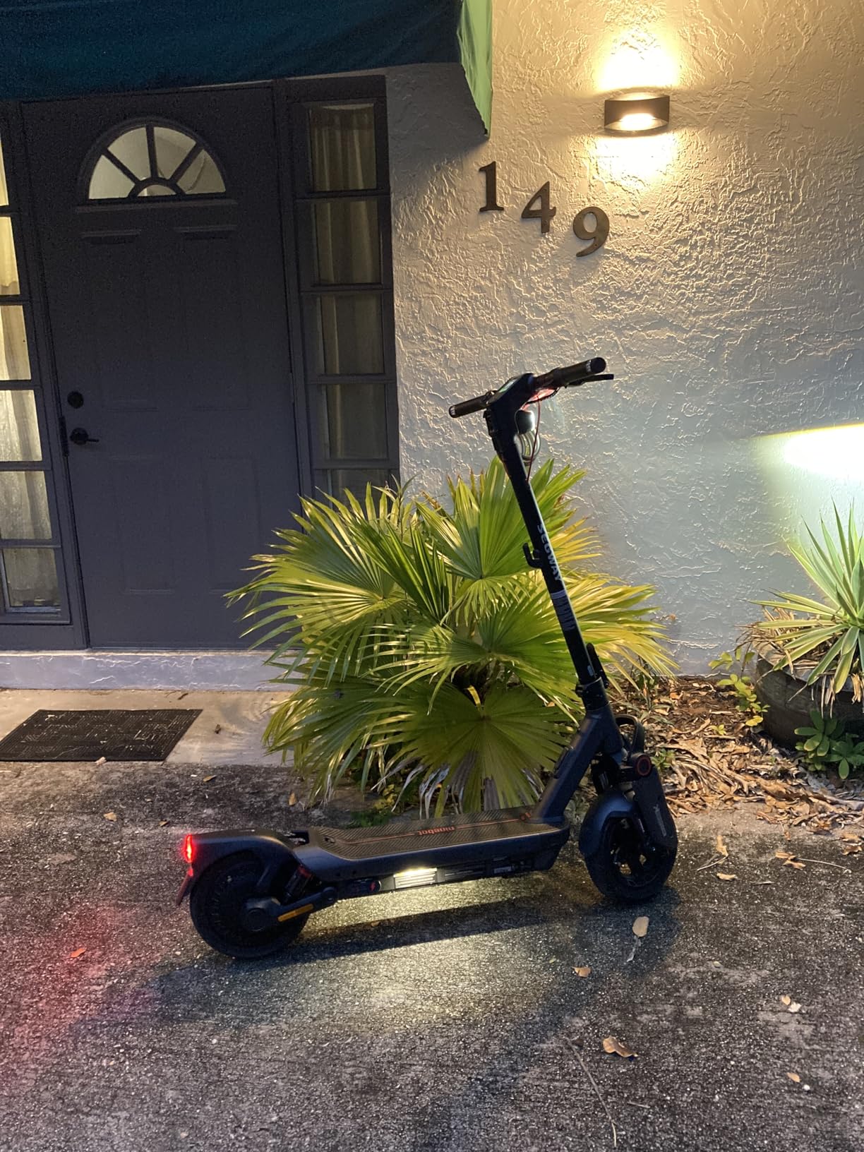 Segway Ninebot MAX G3 Plus/G3 / G2 Electric Scooter for Adult, UL Certified customer photo 2