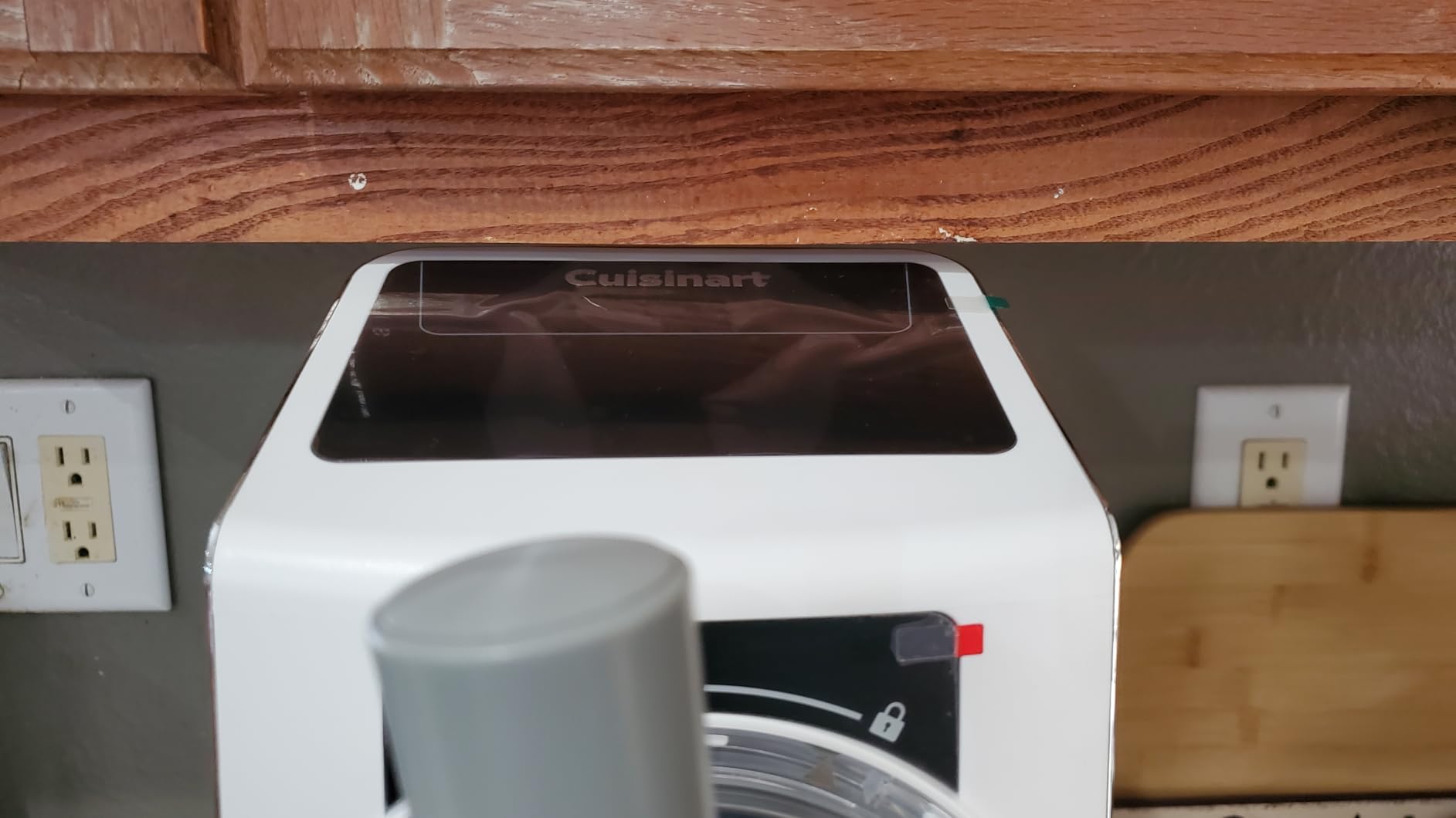 Cuisinart 6-in-1 Slushy & Soft-Serve Maker, ICE-200 | Ice Cream Maker Machine Makes Soft-Serve Ice Cream, Slushies, Sorbet and More, Quick-Freeze Chill Technology Maintains Perfect Temperature customer photo 1