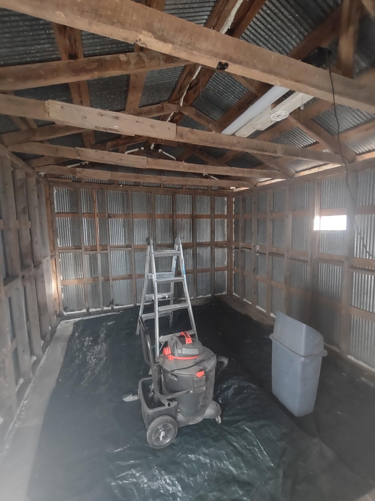 Akfix Thermcoat Fire Rated Spray Foam Insulation Kit 480 sq ft (24x27.1 oz.) - (R-Value 11.32/2 in) Closed Cell Expanding Wide Sealant Thermal Insulation for Walls and Attic - Gun & Cleaner Included customer photo 2