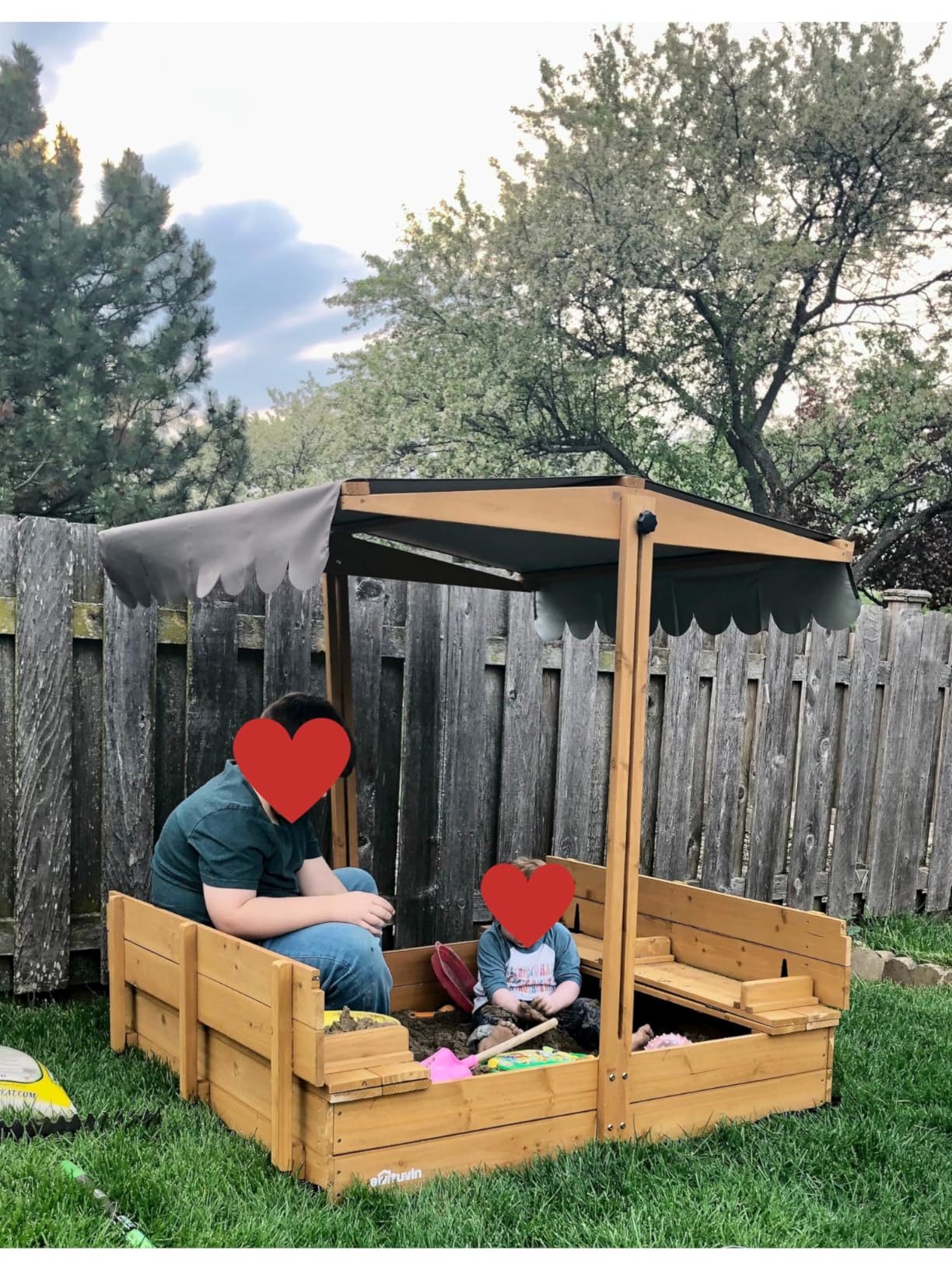 Sandbox with Lid Outdoor Sandboxes with Cover Wooden Foldable Bench Seats with Canopy for Kids Large Sandy Box with Adjustable-Height Roof 47.2