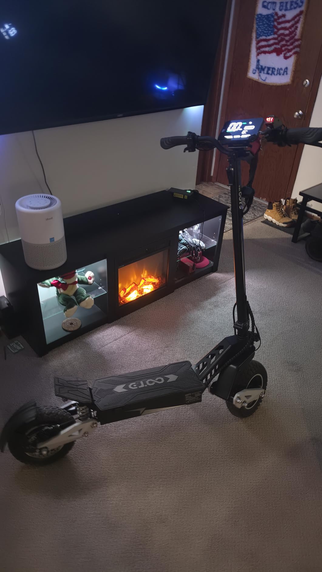 T10 Electric Scooter for Adults, 48V 18AH Battery Up to 46 Miles Long Range & Powerful Motor, 31 MPH Max Speed, 11 Inch All-Terrain Tires Folding Commuter E Scooter with Dual Suspension & LCD Display customer photo 1