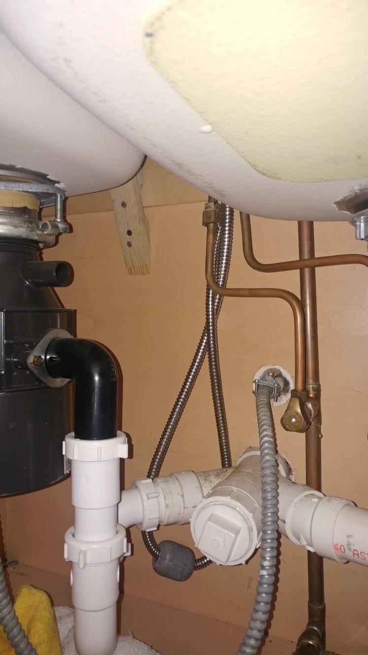 InSinkErator Badger 5XP Garbage Disposal, Badger Series 3/4 HP Continuous Feed Food Waste Disposer customer photo 1
