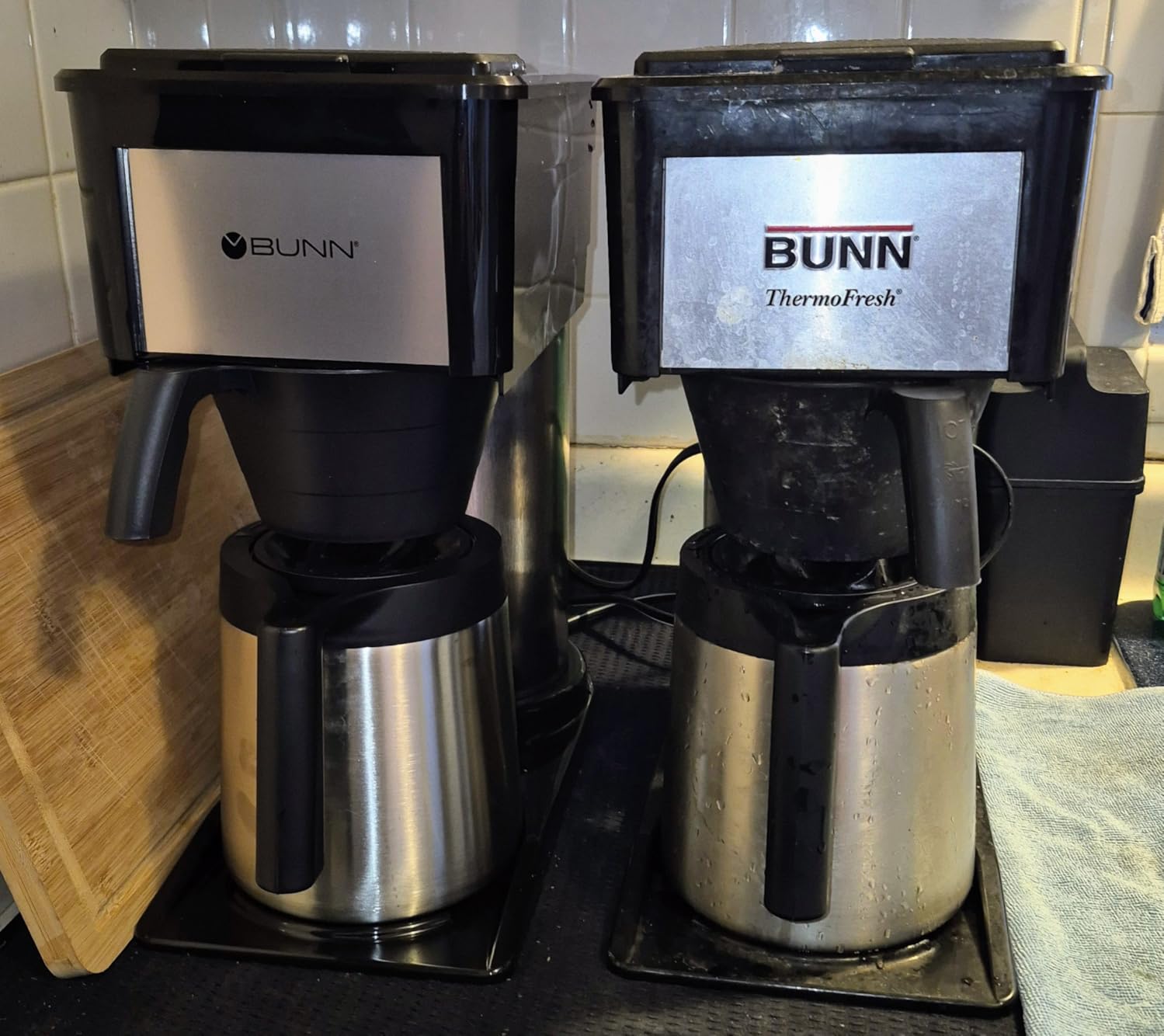 BUNN BT Speed Brew 10-Cup Thermal Carafe Home Coffee Brewer, Black customer photo 2