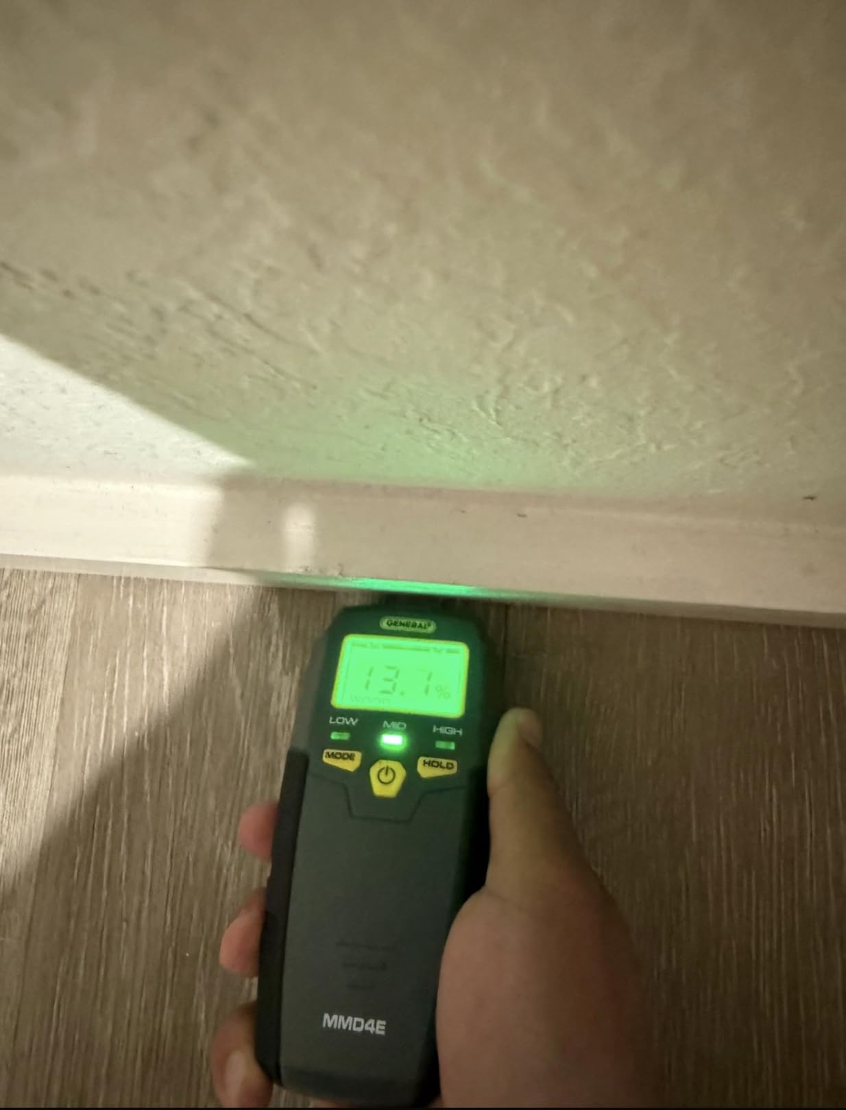 General Tools MMD4E Moisture Meter for Wood, Walls & Water Leak Detection | Pinless wood moisture meter customer photo 1