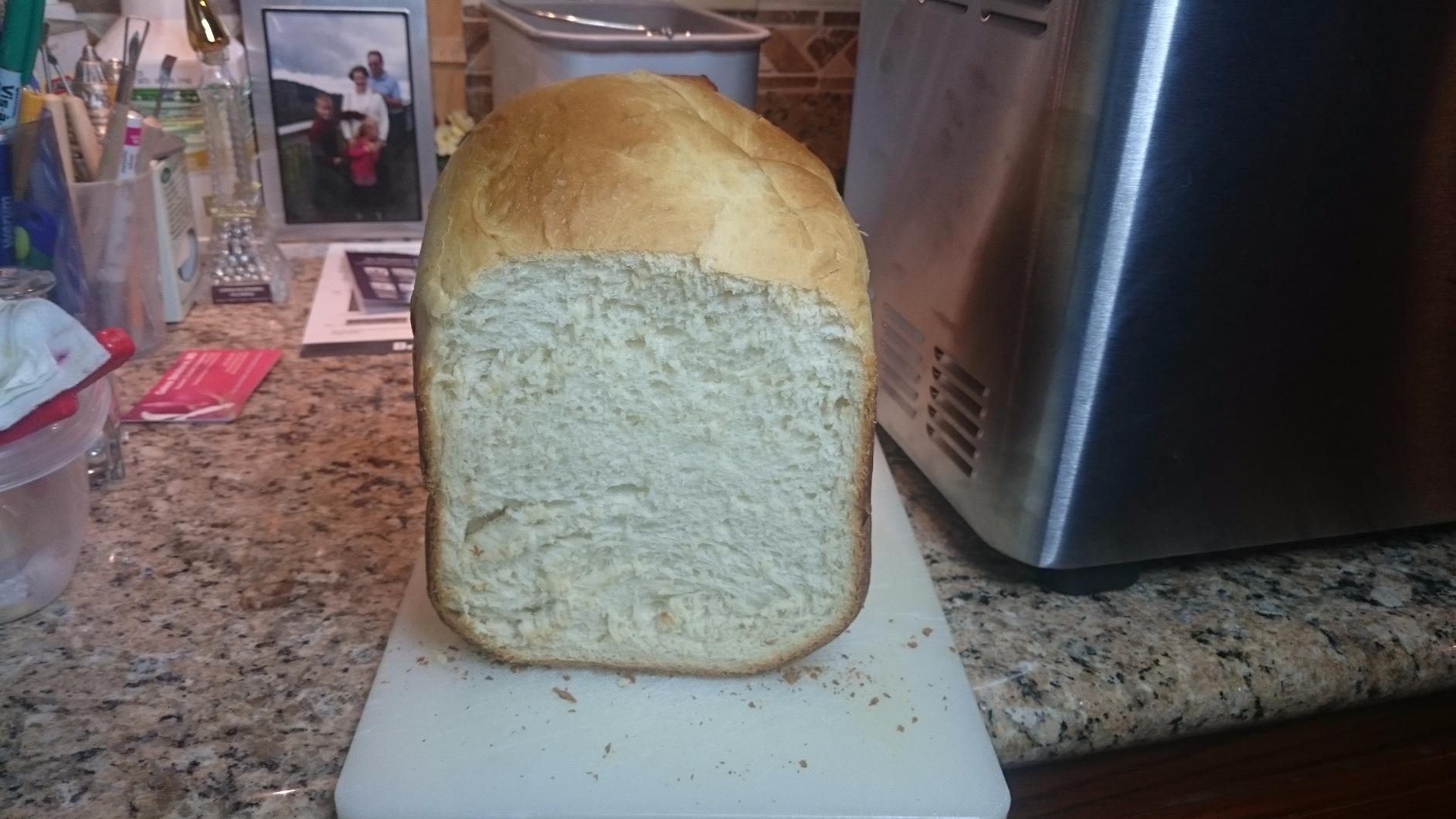 Breville BBM800XL Custom Loaf Bread Maker Machine, Brushed Stainless Steel | Control every detail | Collapsible kneading paddle prevents holes, custom crust settings, automatic fruit & nut dispenser customer photo 2