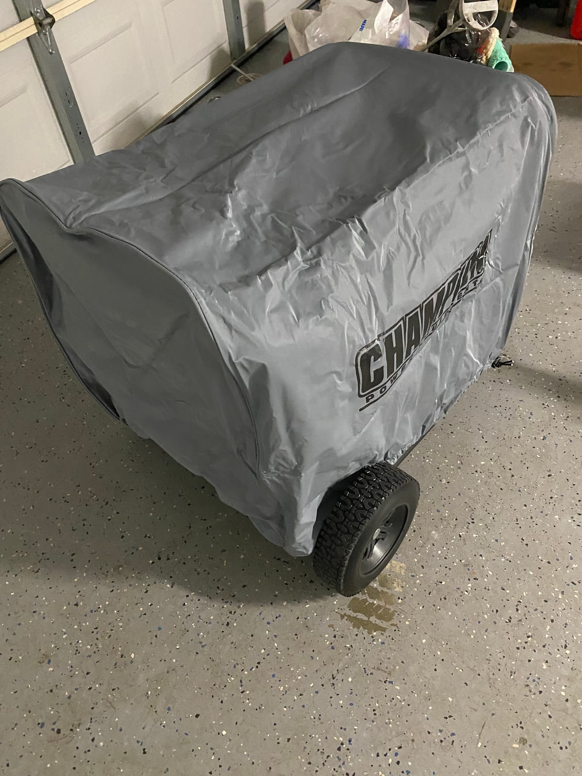 Champion Power Equipment Weather-Resistant Storage Cover for 4800-11,500-Watt Portable Generators customer photo 1
