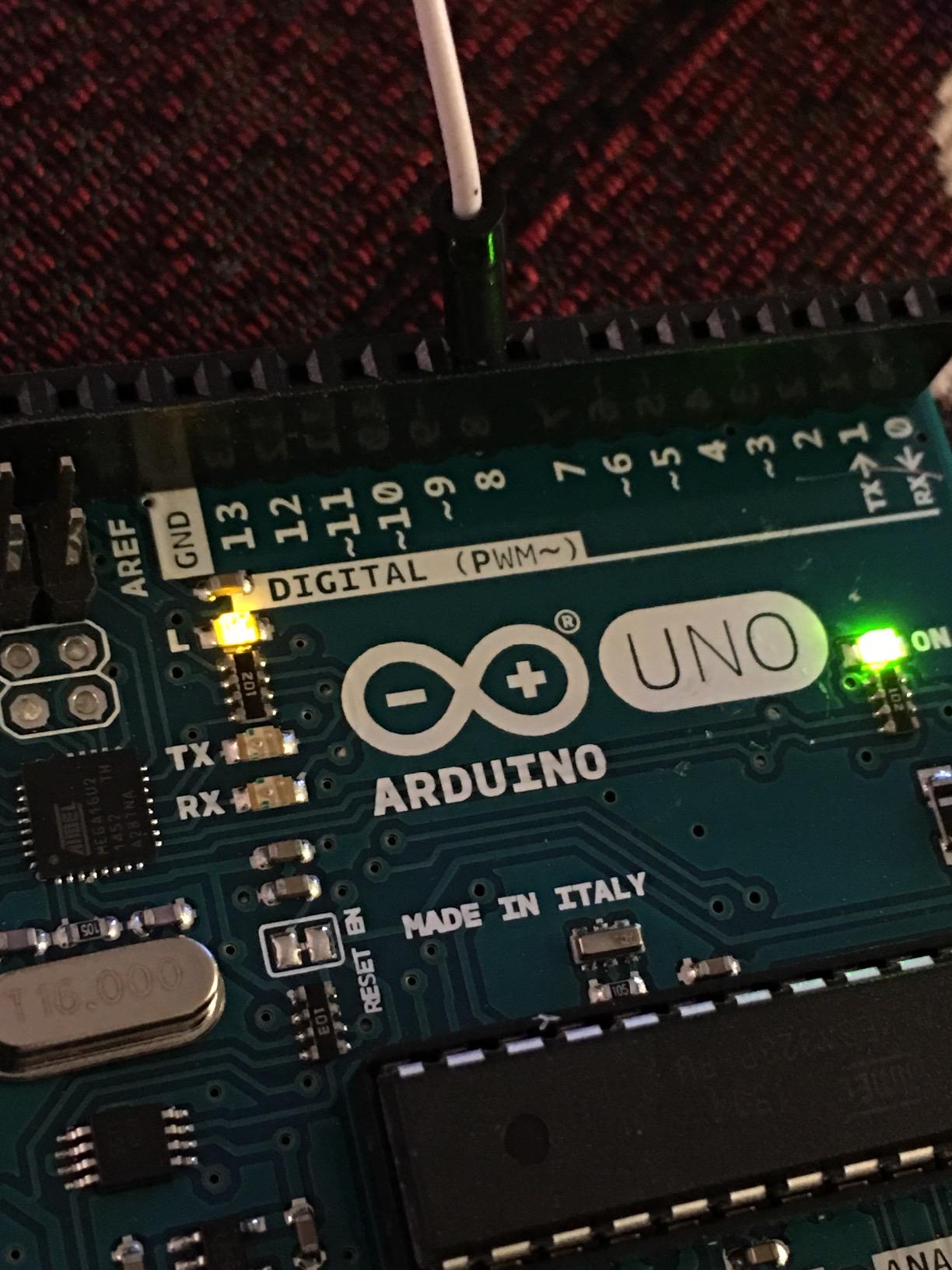 Arduino Uno REV3 [A000066] - ATmega328P Microcontroller, 16MHz, 14 Digital I/O Pins, 6 Analog Inputs, 32KB Flash, USB Connectivity, Compatible with Arduino IDE for DIY Projects and Prototyping customer photo 1