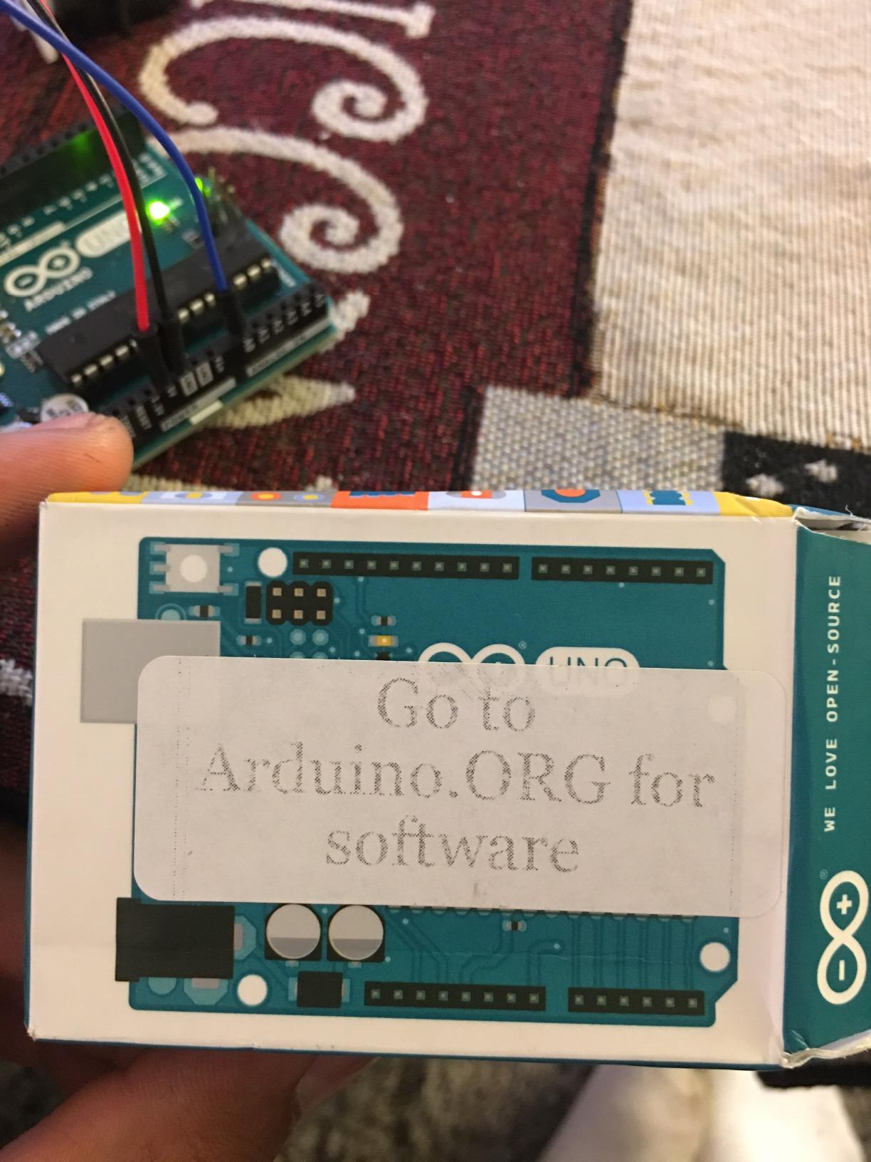 Arduino Uno REV3 [A000066] - ATmega328P Microcontroller, 16MHz, 14 Digital I/O Pins, 6 Analog Inputs, 32KB Flash, USB Connectivity, Compatible with Arduino IDE for DIY Projects and Prototyping customer photo 2