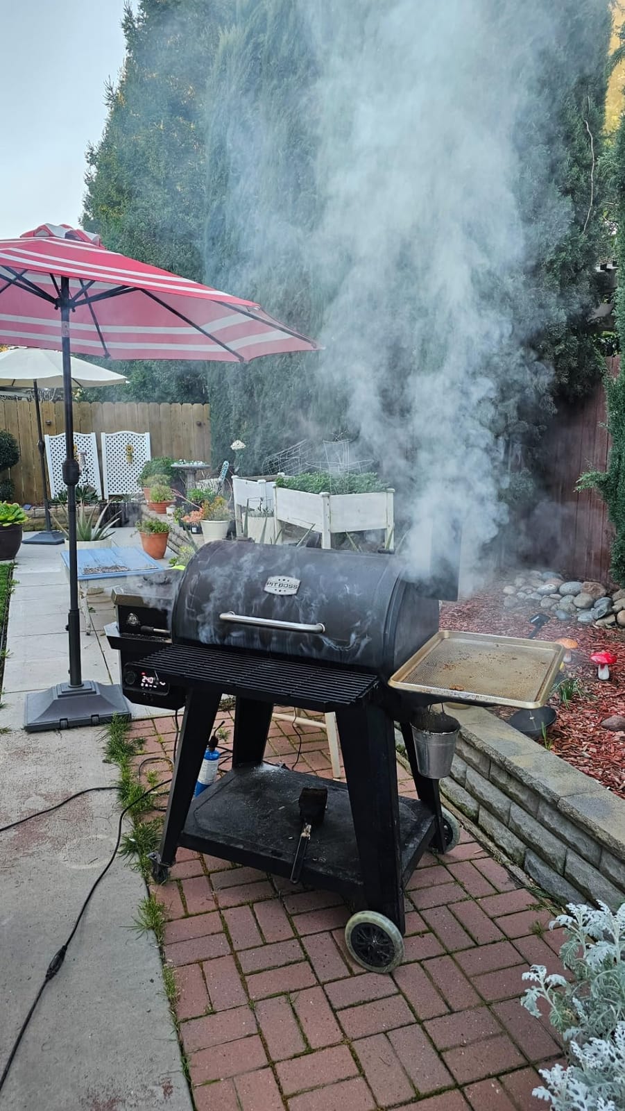 Big Kahuna Cold Smoke Generator - Heavy-Duty USA-Made Aluminum Body, Works with All BBQ & Pellet Grills - 1.5 hr Burn Time customer photo 1