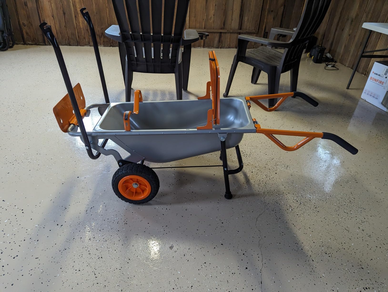 WORX Wheelbarrow Heavy Duty Dolly, 8-in-1 Aerocart Garden Cart, WG050 | lift 200 lbs like lifting 17 lbs; 8-in-1 versatility; smart 2-wheel design; heavy-duty durable construction customer photo 2