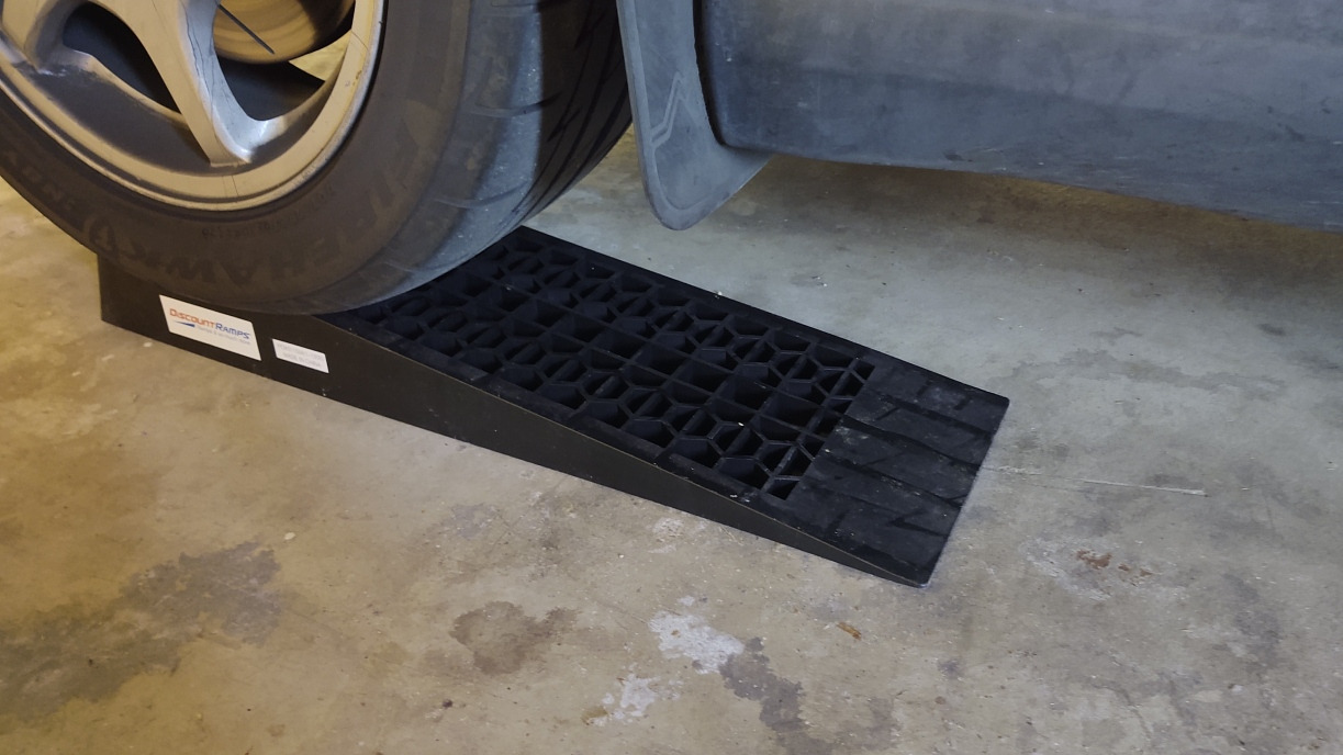 Low Car Ramps for Oil Change, 5,000 lb GAWR, 2.5