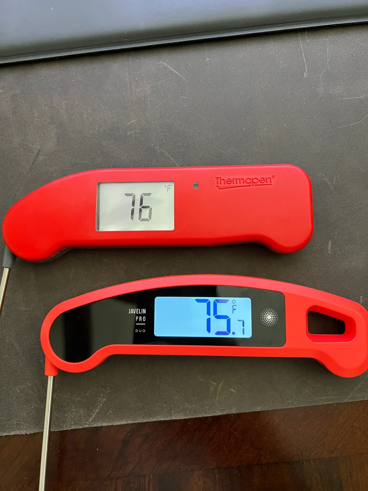 Lavatools Javelin PRO Classic Ultra-Fast 2-Second Professional Digital Instant Read Meat Thermometer for Grill and Cooking, Auto-Rotating Backlit Display, IP65 Water Resistant, NSF Certified customer photo 2