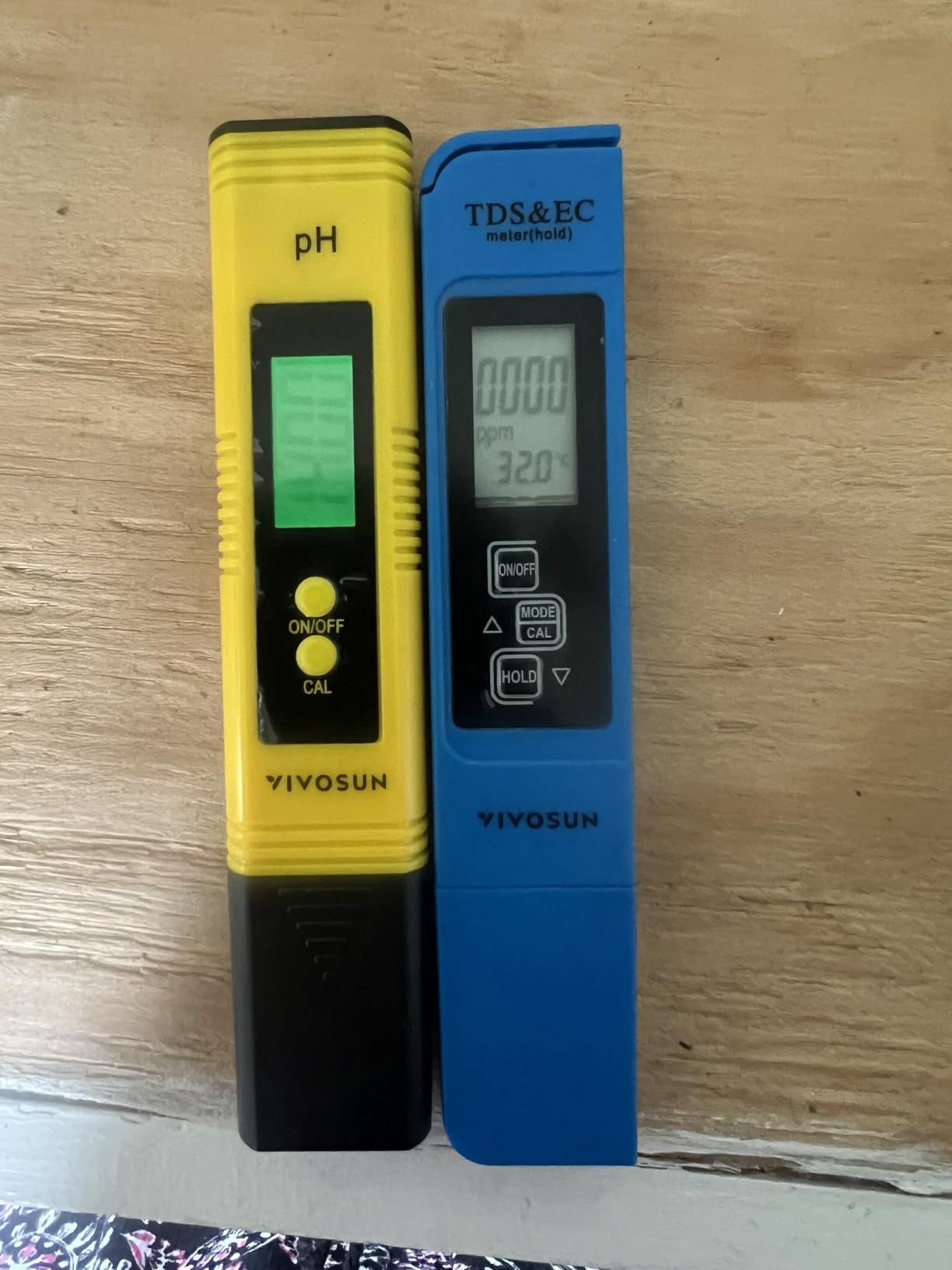 VIVOSUN Digital pH Meter TDS EC Meter for Water 0.01 Accuracy Hydroponics | +/-0.01 pH Accuracy, ATC, Auto Calibration, LCD Display, Hold Function, for Hydroponics Aquarium Pool Drinking, UL Certified customer photo 1