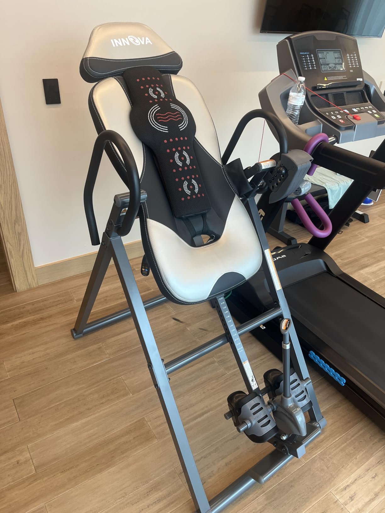 Innova Advanced Heat and Massage Inversion Table customer photo 2