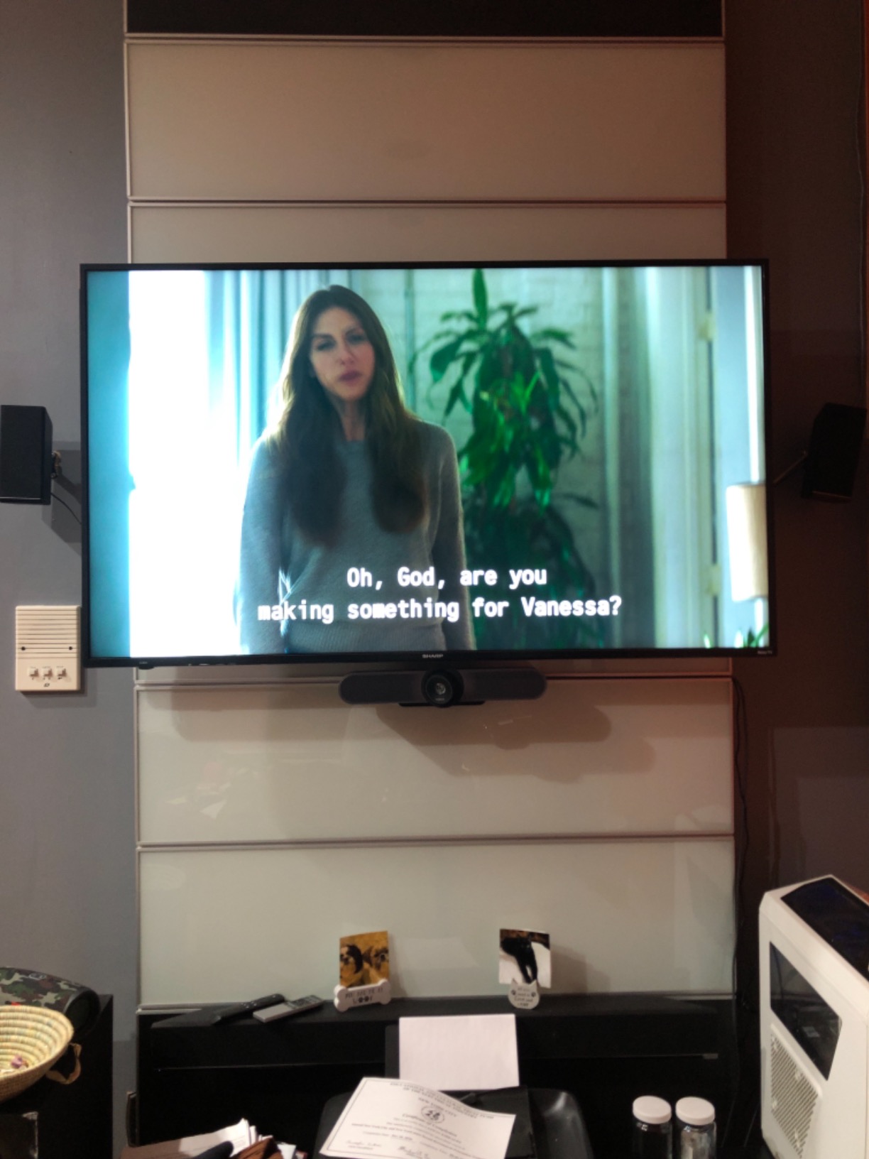 Logitech MeetUp Video Conferencing System 4K 3 Microphones - Black | 1080p/720p, 3 microphones, adjustable speakers, wide field of view 120° customer photo 1