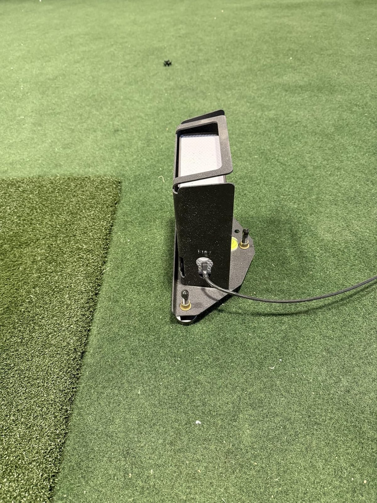 SkyTrak Golf Launch Monitor and Golf Simulator with Metal Protective Case customer photo 2