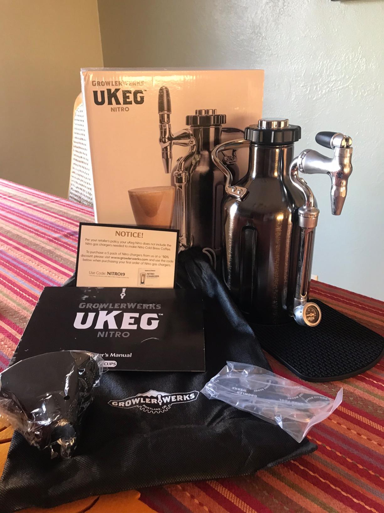 GrowlerWerks uKeg Nitro Cold Brew Coffee Maker, 50 oz, Black Chrome customer photo 2