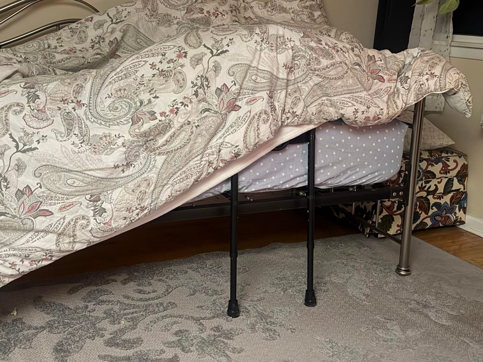 Medical king Bed Rails for Elderly Adults Safety Bed Assist Rails for Seniors with Adjustable Heights ASTM Approved Easy to get in or Out of Bed with Floor Support customer photo 2