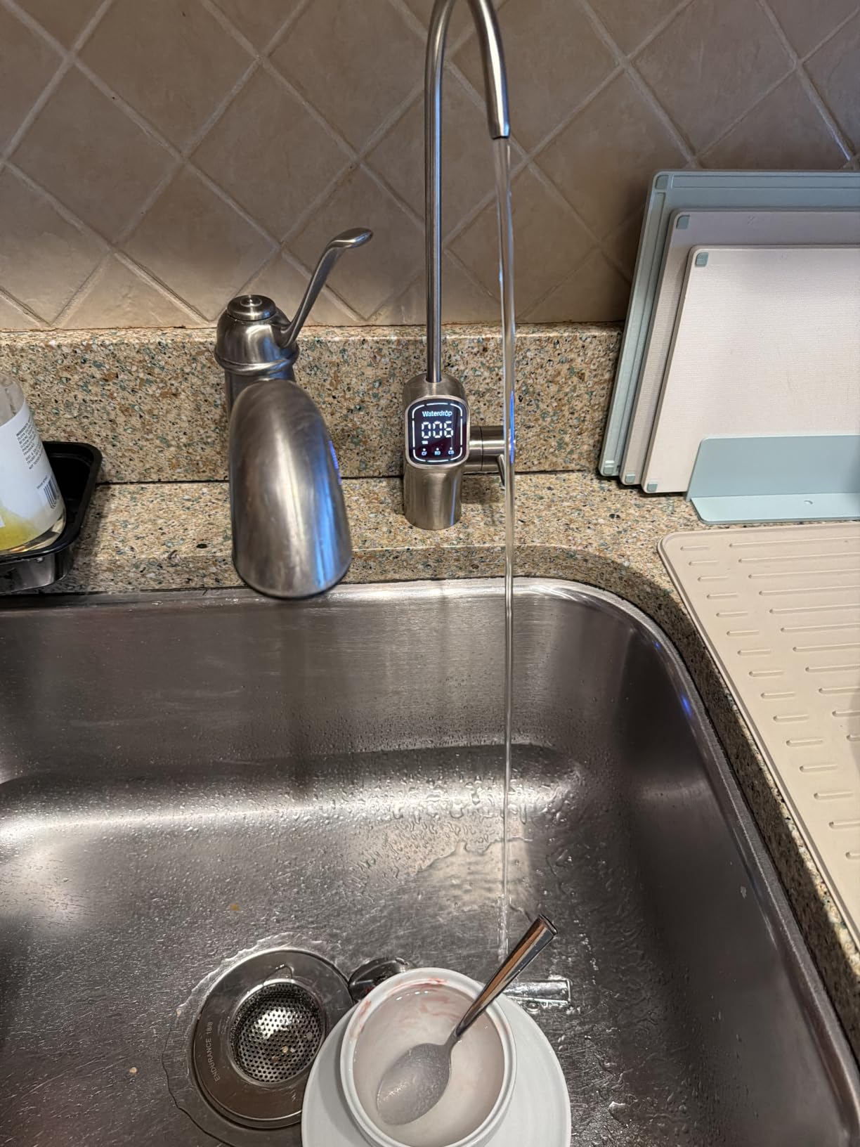 Waterdrop G3P800 Reverse Osmosis Water Filter, 800 GPD, Tankless RO System | NSF/ANSI 42 & 53 & 58 & 372 Certified, 10-Stage RO Water Filtration System Under-Sink, 3:1 Pure to Drain, Smart LED Faucet customer photo 2