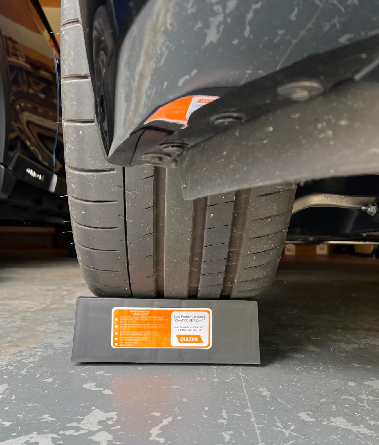 OULEME Low Profile Car Service Ramp, for Oil Changes & Maintenance, 2 Pack | Low-Chassis Car Ramp with Anti-Slip Pads, 27.5