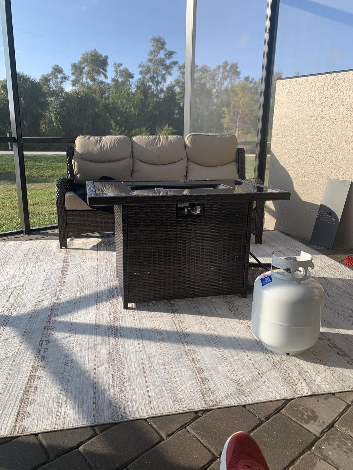 44 Inch Propane Gas Fire Pits Table for Outside Patio, 60000 BTU Rectangular Outdoor Wicker Rattan Fire Pit with Glass Wind Guard customer photo 2