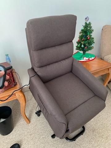 Power Lift Recliner Chair for Elderly, Easy Assembly, Fabric Lift Chair for Adults, Recliner Sofa with Remote Control, Side Pockets for Living Room, Blue customer photo 2