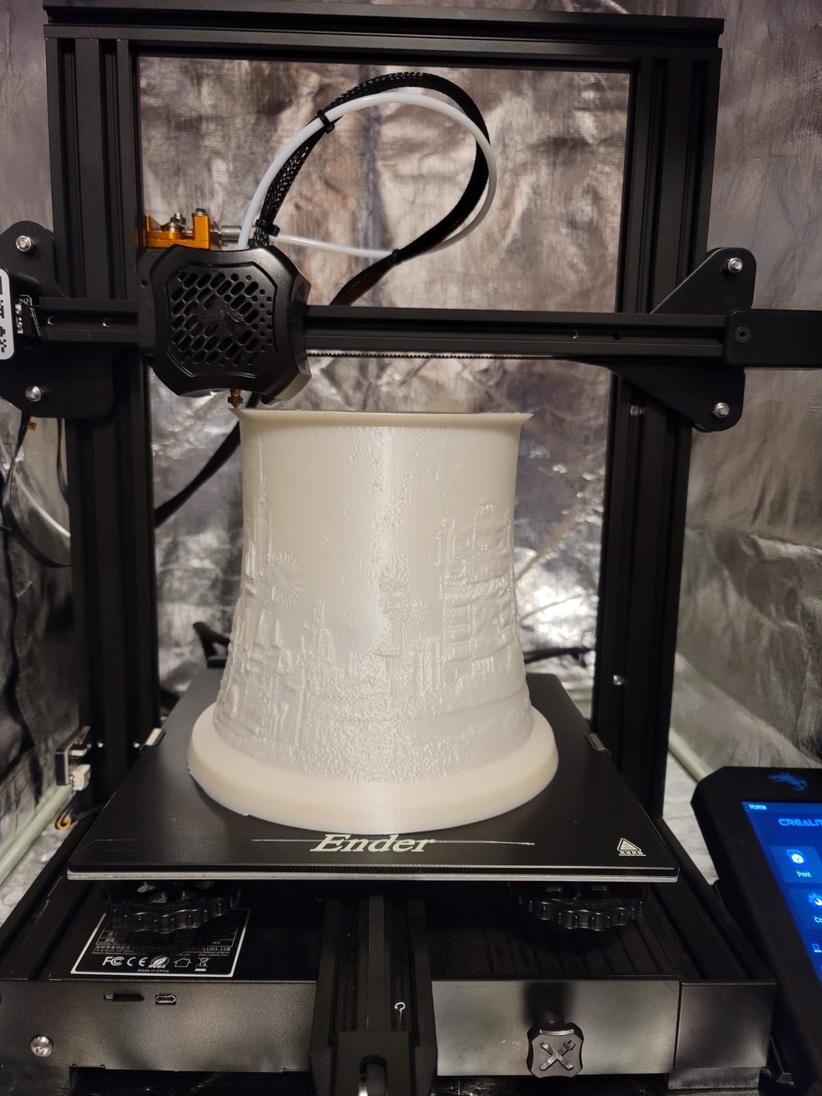 YOOPAI 3D Printer Enclosure, Dustproof Tent Constant Temperature Protective Cover for Creality Ender 3 V3 SE/KE/Ender 3/Ender 3 Pro/Ender 3V2/Ender 3 S1/ For Anycubic Elegoo Printers, 29.5x25.6x21.6in customer photo 1