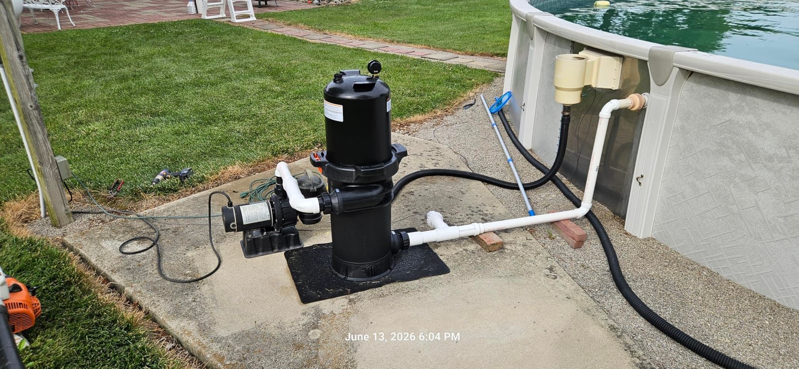 VEVOR 2026 Cartridge Pool Filter Tank & Element, Large 50Sq. Ft Cleaner System for Above Ground & Inground Pools, Compatible with Pumps 1/3 to 1 HP, Up to 2483 GPH, for Pools Up to 19866 Gallons customer photo 2