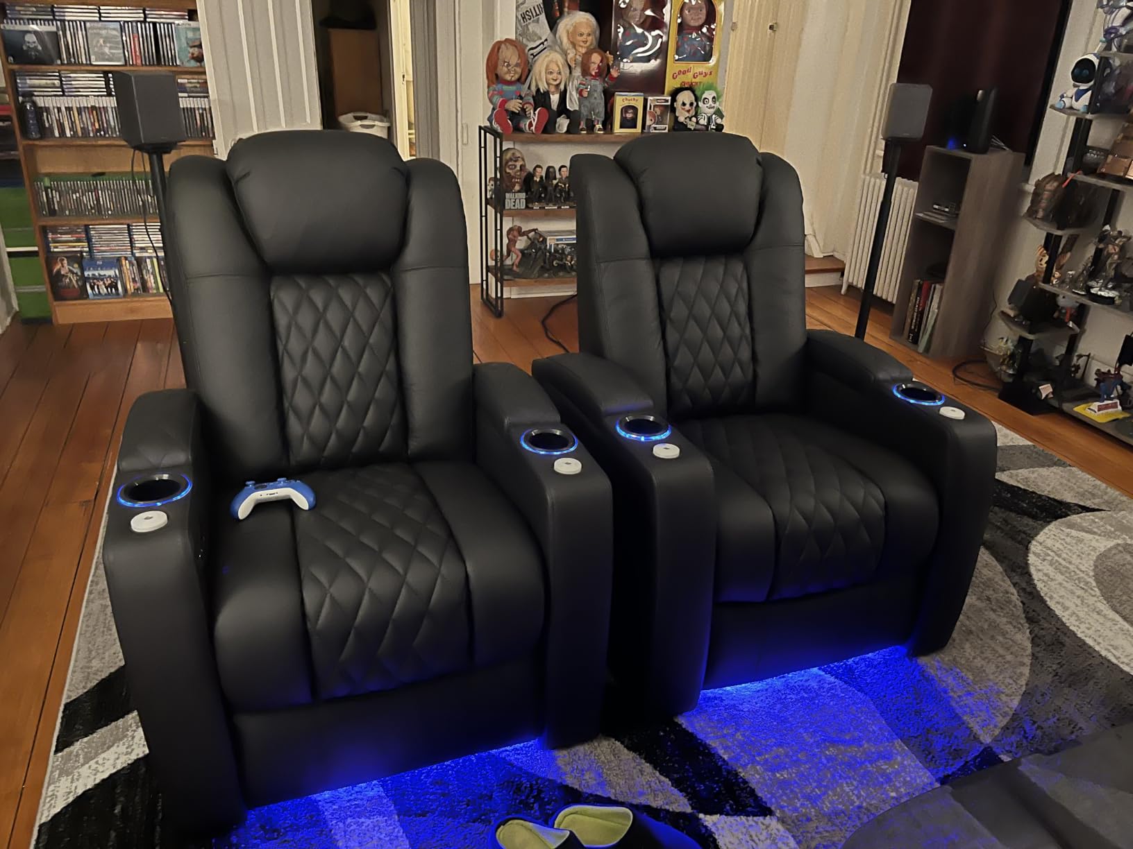 comfiroom Top-Grain Leather Home Theater Seating, Dual-Motor Power Recliner, Zero Gravity Theater Chair with USB-C, Adjustable Headrest, Tray Table (Row of 2 Loveseat) customer photo 2