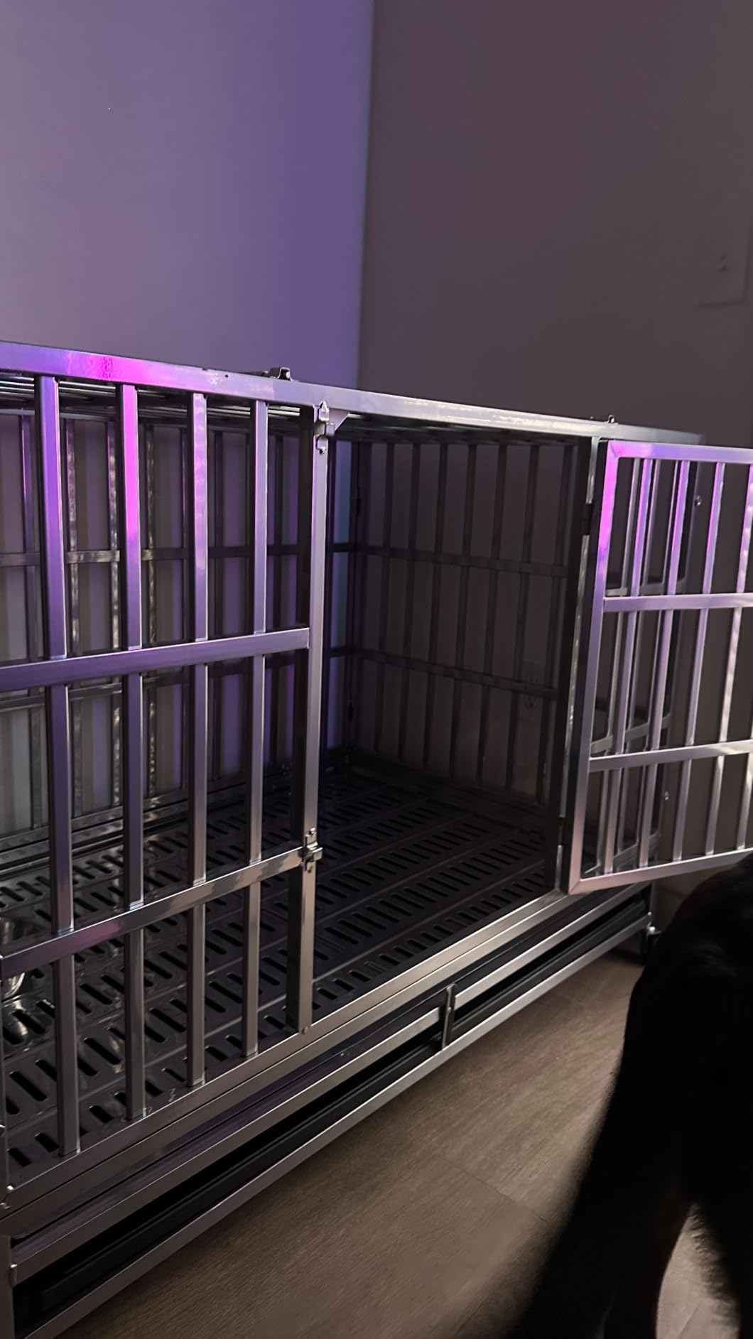 Oranland 48 Inch Heavy Duty Dog Crate, Upgraded Reinforced Baseplate | Indestructible Dog Kennel, Dog Cage for Large Dogs, Max Load Capacity 300lbs, Large Space, Removable Tray, Pre-assembled Design customer photo 2