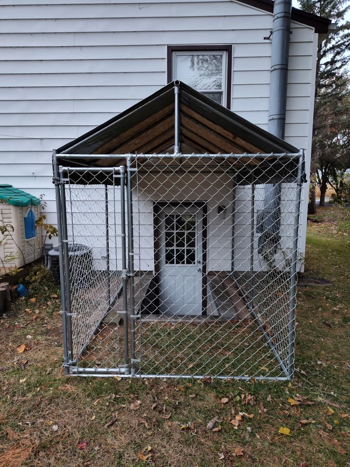 HITTITE Extra Large Outdoor Dog Kennel, 10x10x6.56ft Anti-Rust Dog Kennel Outside with Roof, Galvanized Chain Link Dog Runs for Outside with Secure Lock customer photo 2