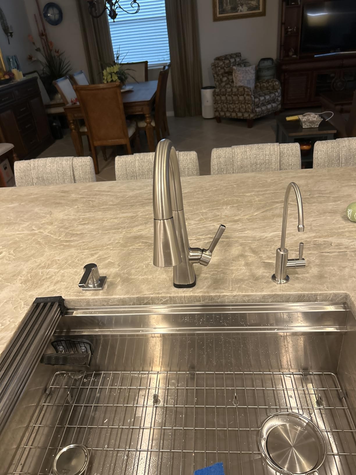 Delta Lenta Touchless Kitchen Faucet with Touch Technology, Brushed Nickel Kitchen Sink Faucet with Pull Down Sprayer, Single Hole, SpotShield 19802TLZ-SP-DST customer photo 1