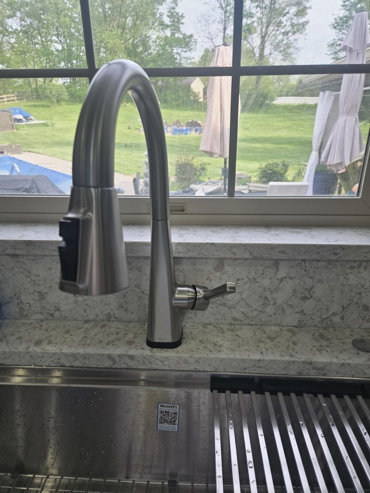 Delta Lenta Touchless Kitchen Faucet with Touch Technology, Brushed Nickel Kitchen Sink Faucet with Pull Down Sprayer, Single Hole, SpotShield 19802TLZ-SP-DST customer photo 2