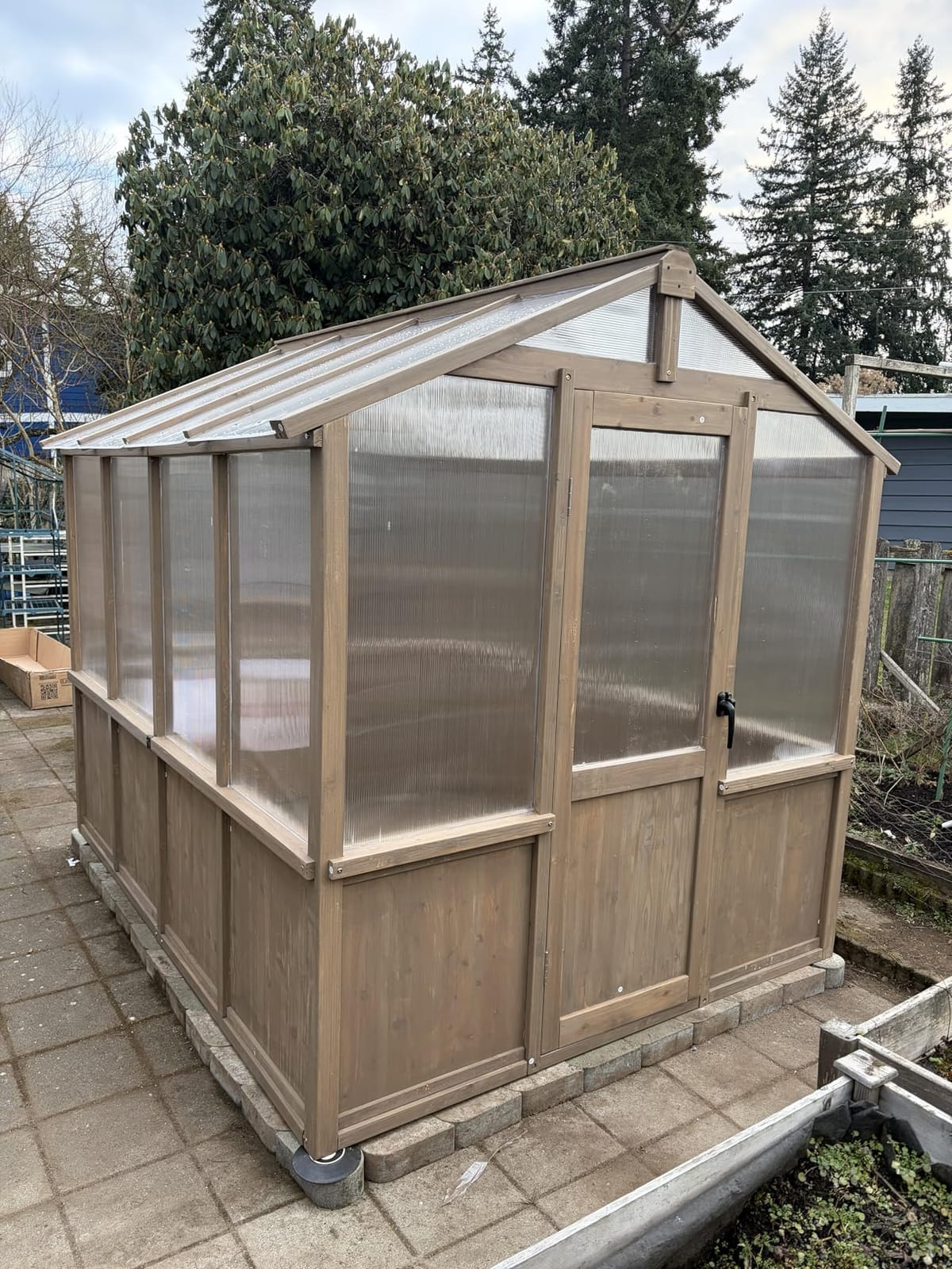 Aoxun 6x8 FT Wooden Greenhouse for Outdoors, 6MM Thick Polycarbonate Panel, Walk-in Green House Kit with Adjustable Roof Vent and Lockable Door, Heavy Duty Cedar Greenhouse, Backyard Garden, Natural customer photo 1
