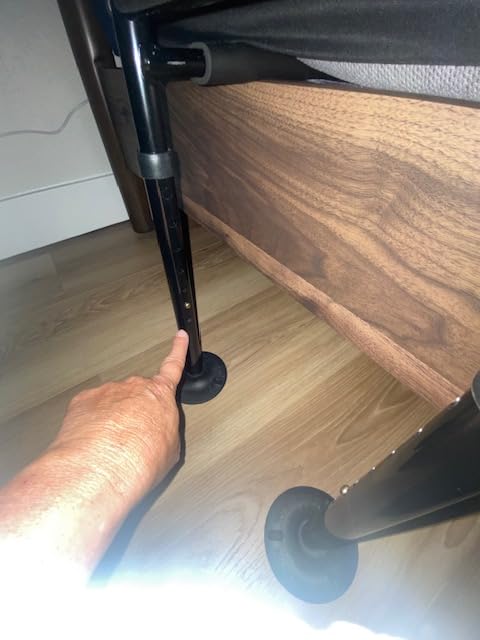 Bed Rails for Elderly Adults Safety with Non-Slip Handle, Adjustable Bed Assist Rail, ASTM Approved, 400 lb Capacity, Fixing Strap & Storage Pocket, Fits Twin/Full/Queen/King customer photo 1