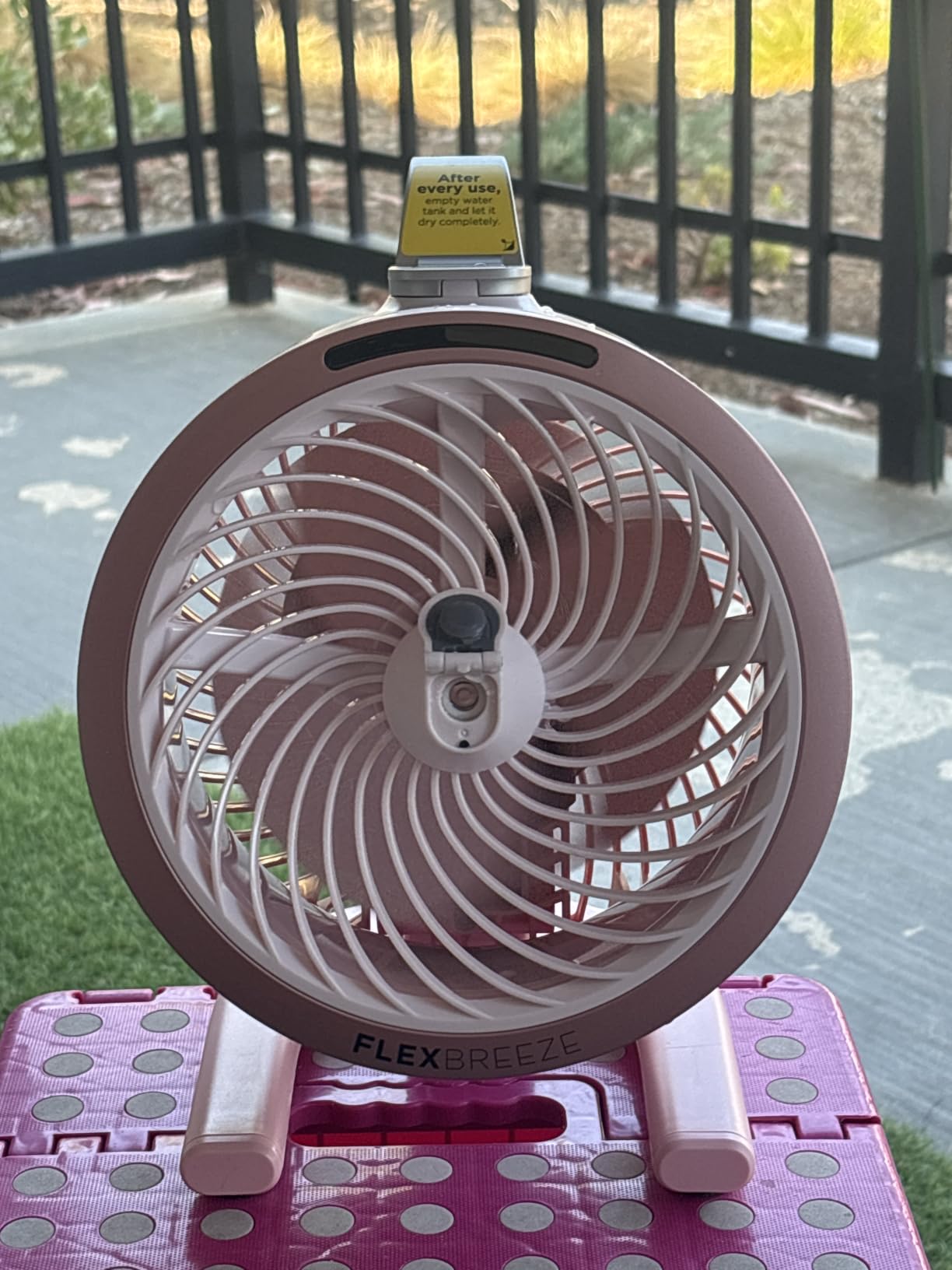 Shark FlexBreeze HydroGo Pro Portable Misting Fan, Graphite, FA056 | Corded/Cordless, Indoor + Outdoor Mist, Lowers Temps up to 5°, up to 29-Hr Battery, up to 70 Ft of Power, 5 Speeds customer photo 1