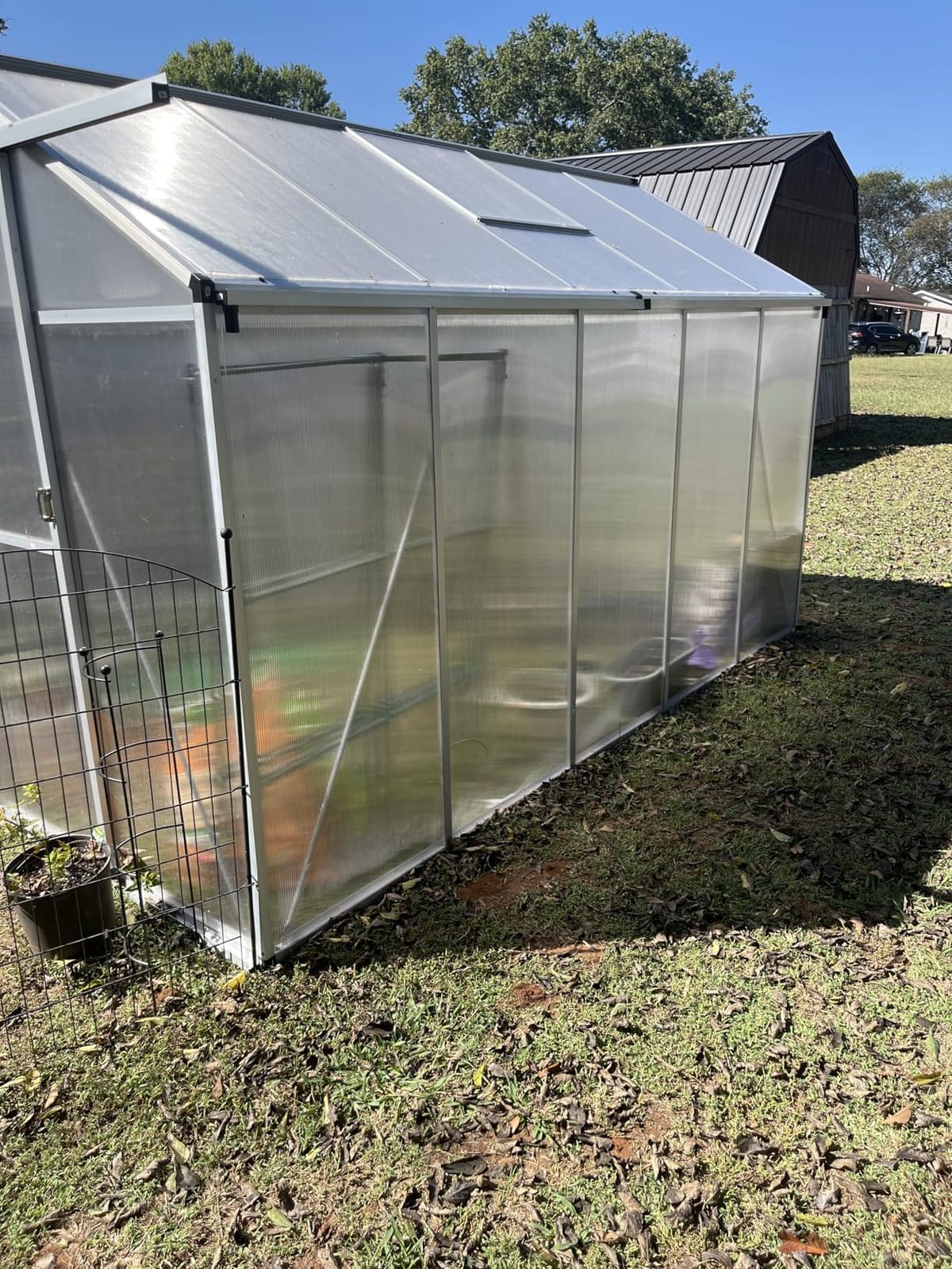 Garvee 6x10 FT Greenhouse - Large Aluminum Greenhouses for Outdoors | Easy Assembly Polycarbonate Greenhouse with Roof Vent, Heavy Duty Walk-in Green Houses for Garden, Backyard, Patio, Lawn customer photo 1