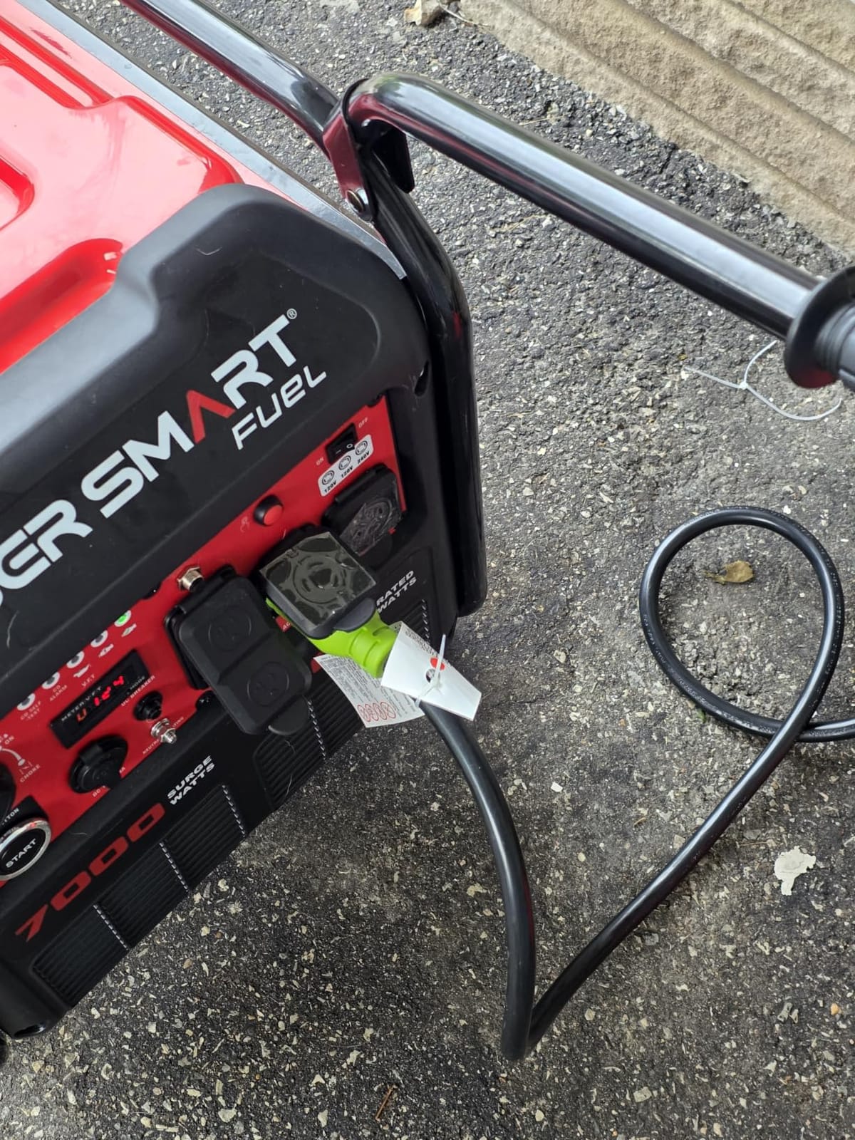 PowerSmart 4400W Dual Fuel Inverter Generator, Gas and Propane Portable Generator with 223cc Engine, 30A RV Ready, Auto Switch, EPA, CO Sensor, Parallel Ready, for Home Use, Camping Outdoor | 2026 customer photo 1