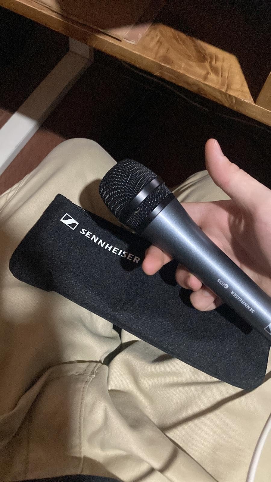 Sennheiser Professional E 835 Dynamic Cardioid Vocal Microphone customer photo 2