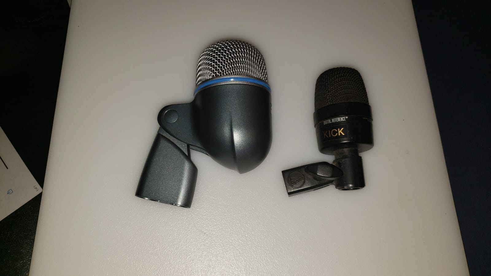 Shure BETA 52A Kick Drum Microphone - Supercardioid Dynamic Mic with High Output Neodymium Element, Locking Stand Adapter, Durabl Steel Mesh Grille and Shock Mount customer photo 1