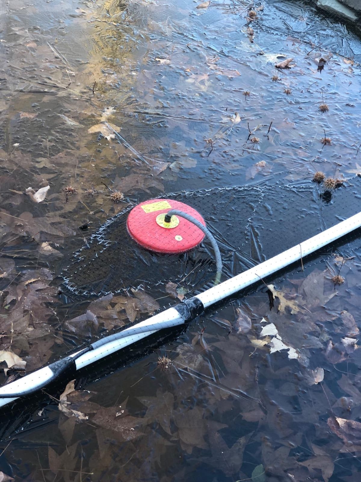 Allied Precision 7521 Floating 1,500-Watt Pond De-Icer/Heater customer photo 1